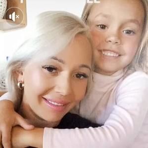 Meet your Posher, Nadine